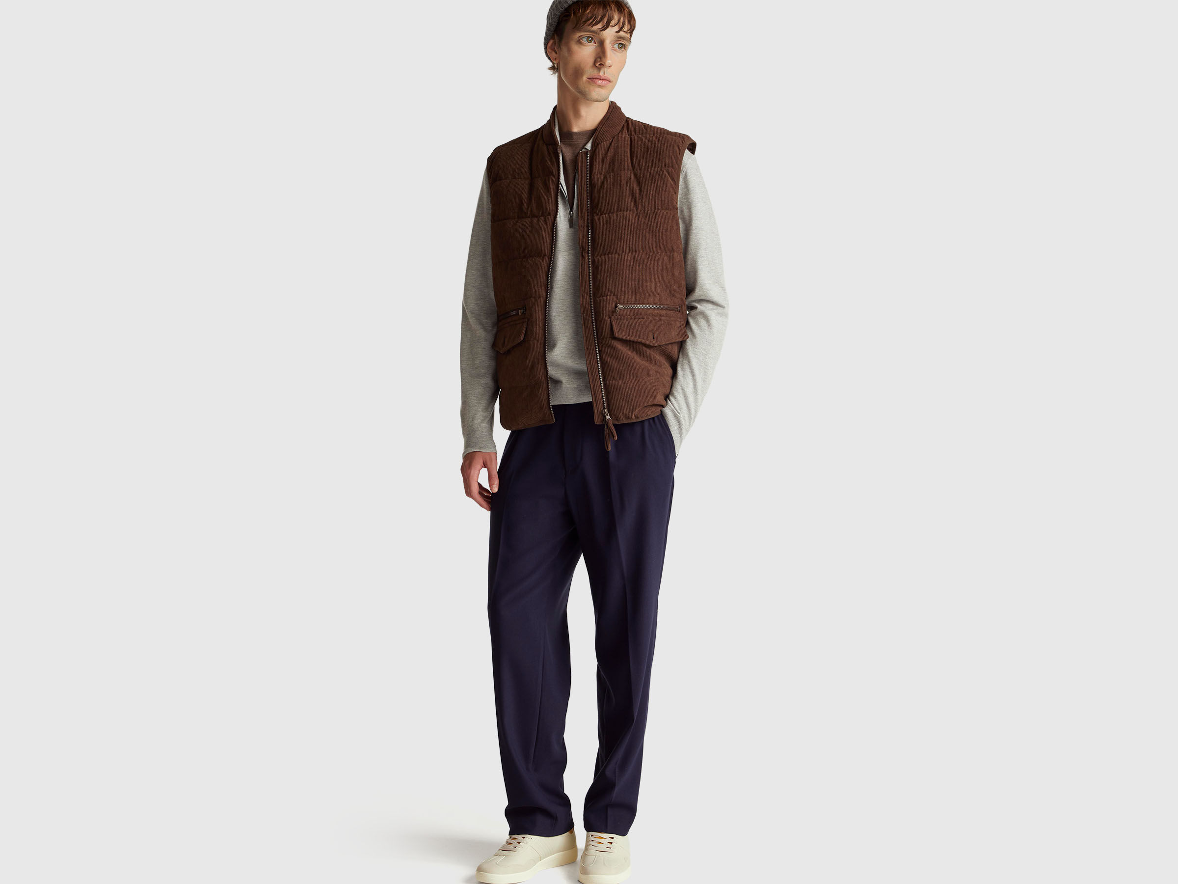 WAISTCOAT Men image number 3